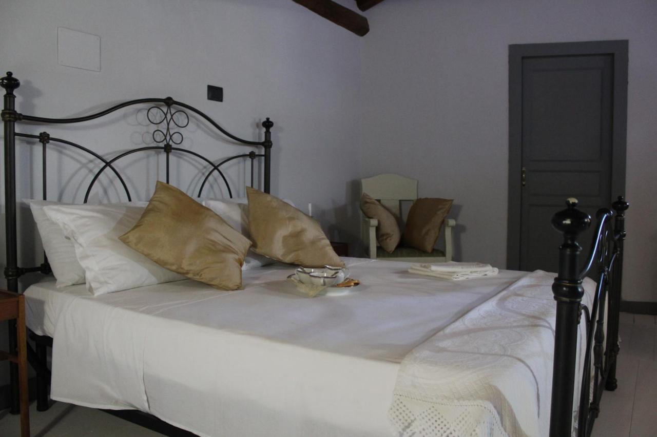 Ferienwohnung Palazzo Geremia - Le Dimore Dell'Antiquario Acireale Exterior foto