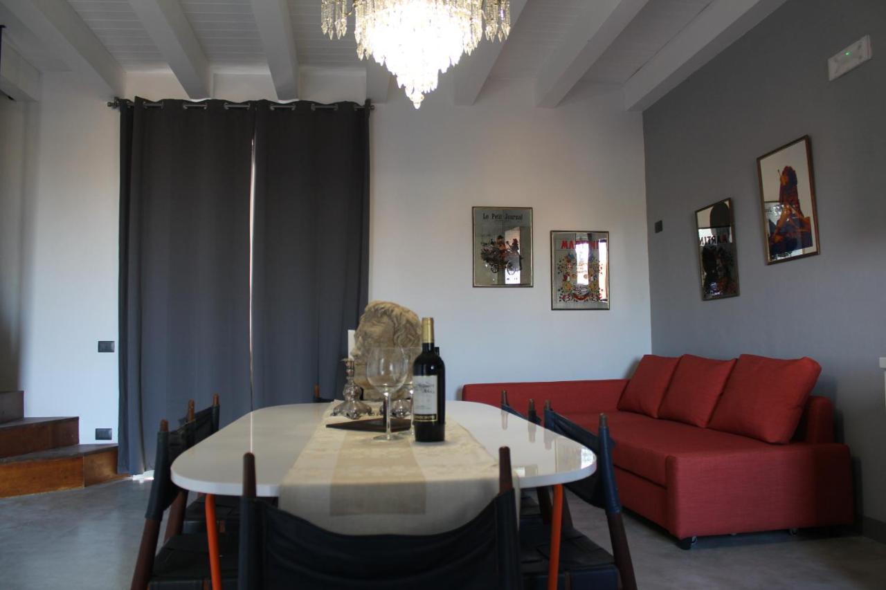Ferienwohnung Palazzo Geremia - Le Dimore Dell'Antiquario Acireale Exterior foto